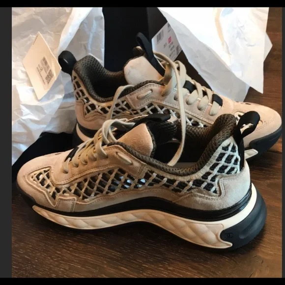 Chanel tennis shoe suede made in Italy size run half size